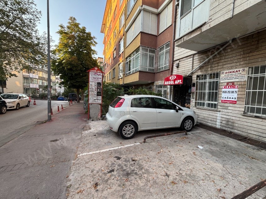 ÇAĞDAŞ TAN KOLEJ METROSUNA 5. BİNA DA KATTA 2+1 KİRALIK DAİRE