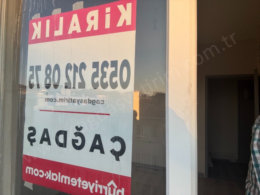 ÇAĞDAŞ TAN KOLEJ METROSUNA 5. BİNA DA KATTA 2+1 KİRALIK DAİRE