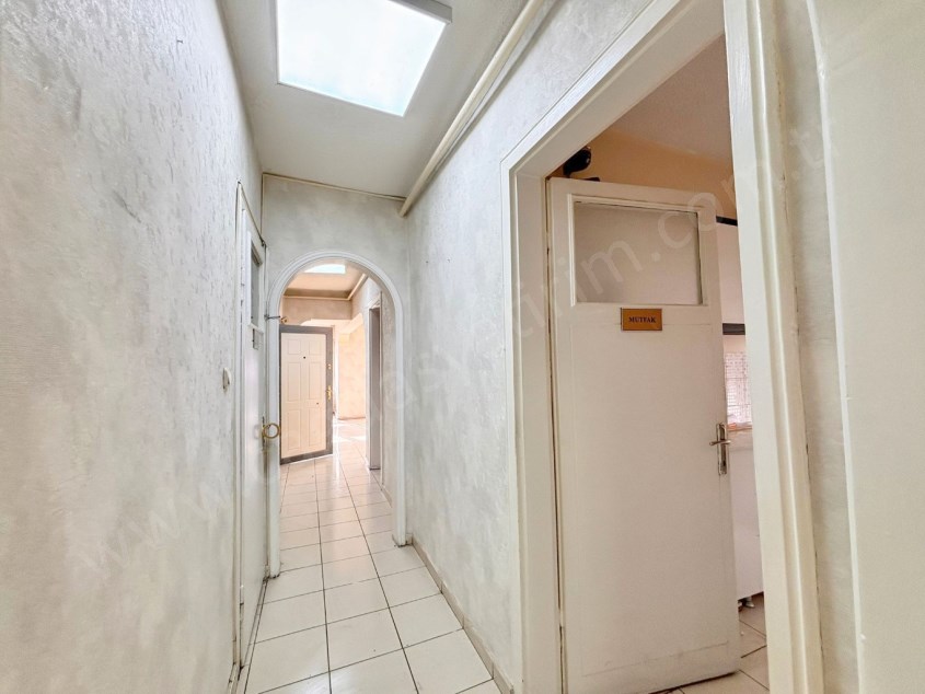 ÇAĞDAŞ TAN KIZILAY MİTHATPAŞA DA KİRALIK DAİRE