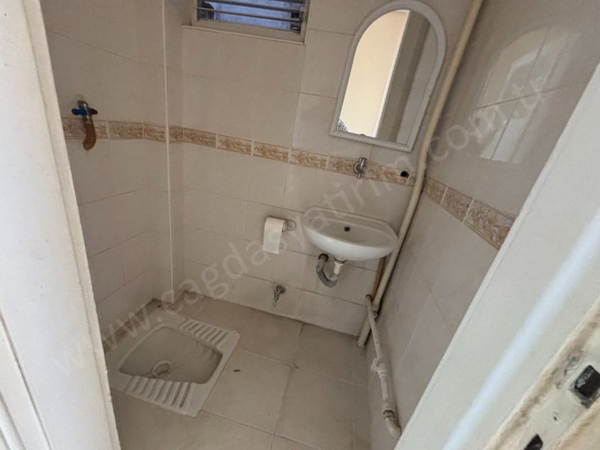 ÇAĞDAŞ TAN KIZILAY MİTHATPAŞA DA KİRALIK DAİRE