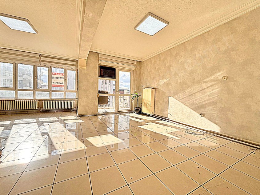 ÇAĞDAŞ TAN KIZILAY MİTHATPAŞA DA KİRALIK DAİRE