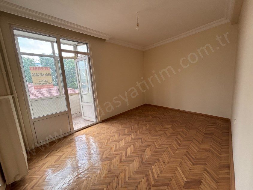 ÇAĞDAŞ TAN KIZILAY, MİTHATPAŞA CAD. ÜZERİNDE KİRALIK 2+1 BÜYÜK OFİS