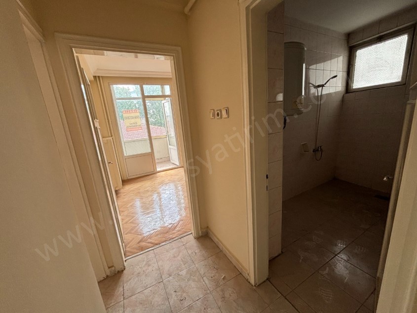 ÇAĞDAŞ TAN KIZILAY, MİTHATPAŞA CAD. ÜZERİNDE KİRALIK 2+1 BÜYÜK OFİS