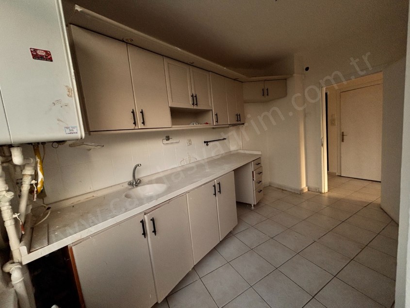 ÇAĞDAŞ TAN KİRALIK DİKİMEVİ METRO YAKININDA 3+1 KATTA DAİRE