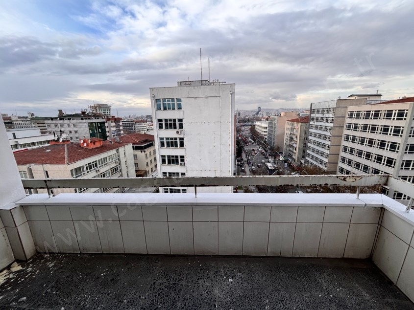 ÇAĞDAŞ TAN SATILIK KIZILAY DA 350M2 AÇIK ALAN İŞYERİ