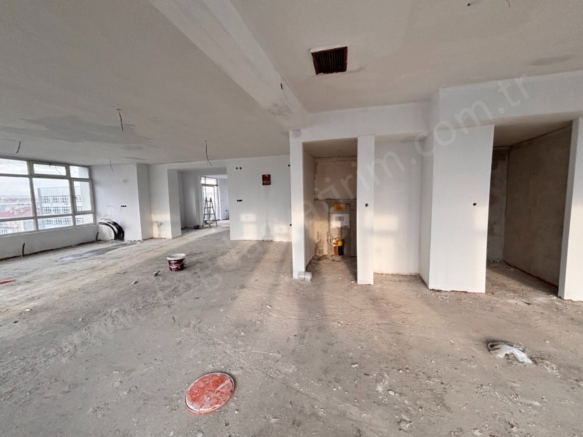 ÇAĞDAŞ TAN SATILIK KIZILAY DA 350M2 AÇIK ALAN İŞYERİ