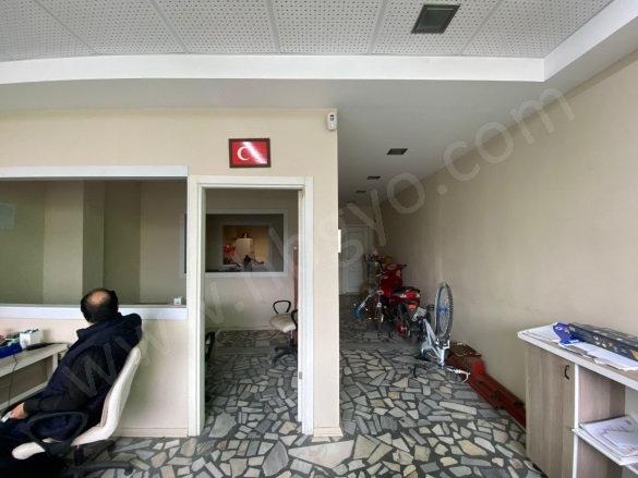 Esenşehir Mah. Ümraniye Satılık Dükkan |  1+1 Oda | 130M2 5.250.000Tl | Giriş Katı | Klima Resim-2