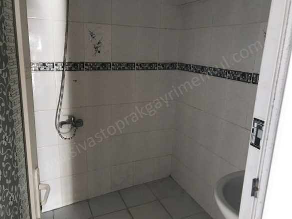 Çayyurt Mah. Sivas Satılık Daire |  2.5+1 Oda | 120M2 1.350.000Tl | 5. Kat | Doğalgaz(Kombi) Resim-5