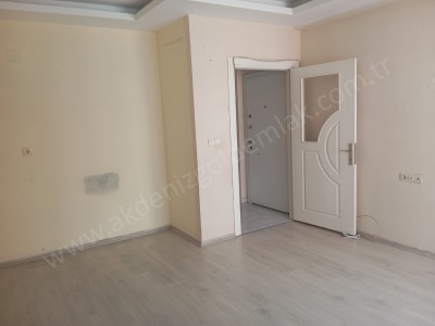 7 Yıllık Temiz Daire 2+1 Satılık Bina Mersin Akdeniz Yeni Mah