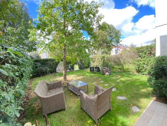 Göktürk Merkez Mah. Eyüpsultan Satılık Villa |  6+1 Oda | 550M2 84.000.000Tl  Krediye Uygun  | Villa | Doğalgaz(Kombi) | 4 Banyo | 6 Yatak Odası Resim-4