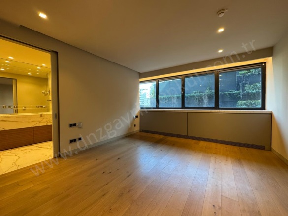 Teşvikiye Mah. Şişli Satılık Daire |  3+1 Oda | 341M2 75.000.000Tl  Krediye Uygun  | 1. Kat | Merkezi Isınma(Pay Ölçer) | 3 Banyo | 3 Yatak Odası Resim-2