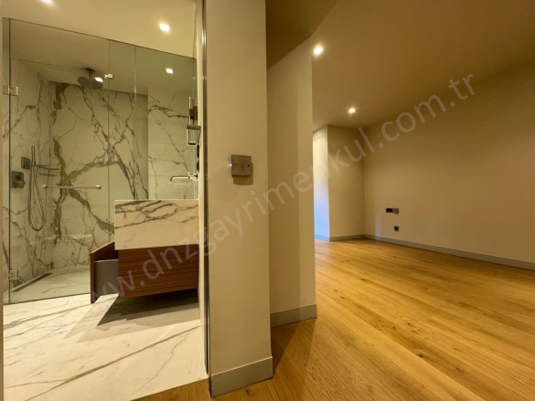 Teşvikiye Mah. Şişli Satılık Daire |  3+1 Oda | 341M2 75.000.000Tl  Krediye Uygun  | 1. Kat | Merkezi Isınma(Pay Ölçer) | 3 Banyo | 3 Yatak Odası Resim-3