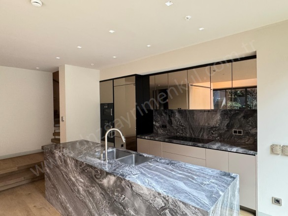 Teşvikiye Mah. Şişli Satılık Daire |  3+1 Oda | 341M2 75.000.000Tl  Krediye Uygun  | 1. Kat | Merkezi Isınma(Pay Ölçer) | 3 Banyo | 3 Yatak Odası Resim-5