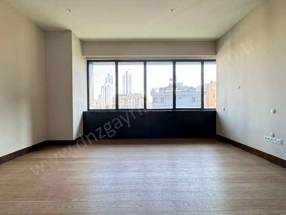 Teşvikiye Mah. Şişli Satılık Daire |  2+1 Oda | 144M2 57.250.000Tl  Krediye Uygun  | Merkezi Isınma(Pay Ölçer) | 2 Banyo | 2 Yatak Odası Resim-2