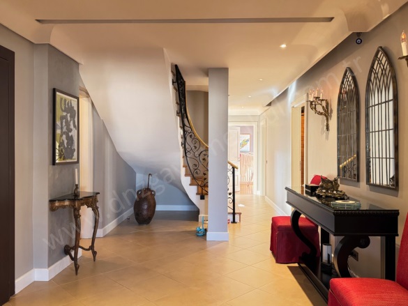 Göktürk Merkez Mah. Eyüpsultan Satılık Daire |  5+2 Oda | 355M2 62.000.000Tl  Krediye Uygun  | 4. Kat | Doğalgaz(Kombi) | 4 Banyo | 5 Yatak Odası Resim-4