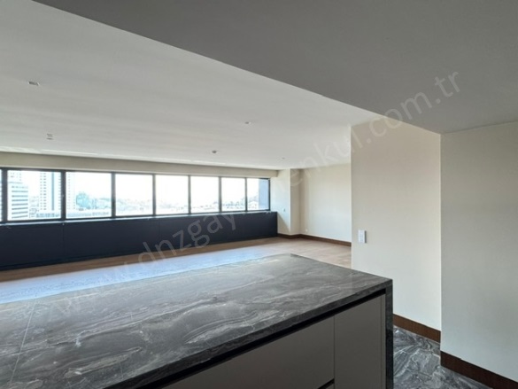 Teşvikiye Mah. Şişli Satılık Daire |  3.5+1 Oda | 314M2 122.950.000Tl  Krediye Uygun  | 16. Kat | Merkezi Isınma(Pay Ölçer) | 3 Banyo | 3 Yatak Odası Resim-3