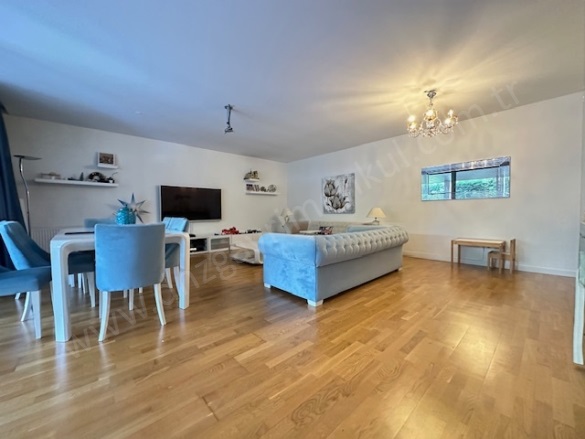 Göktürk Merkez Mah. Eyüpsultan Kiralık Daire |  3+1 Oda | 240M2 Aylık 175.000Tl  Krediye Uygun  | Bahçe Katı | Doğalgaz(Kombi) | 2 Banyo | 3 Yatak Odası Resim-4