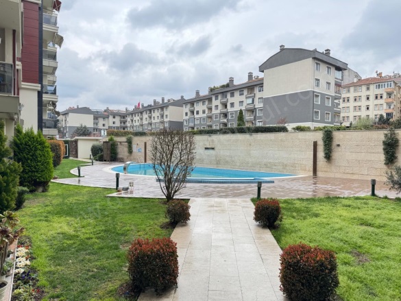 Göktürk Merkez Mah. Eyüpsultan Satılık Daire |  1+1 Oda | 80M2 13.500.000Tl  Krediye Uygun  | 1. Kat | Doğalgaz(Kombi) | 2 Banyo | 1 Yatak Odası Resim-2