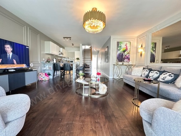 Göktürk Merkez Mah. Eyüpsultan Satılık Daire |  3+2 Oda | 193M2 26.000.000Tl  Krediye Uygun  | Çatı Dubleksi | Merkezi Isınma(Pay Ölçer) | 2 Banyo | 3 Yatak Odası Resim-2