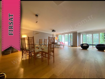 Dnz A Ş Tek Yetkili Saklıbahçe Köşe 6+1 Büyük Bahçeli Satılık Villa Eyüpsultan Göktürk Merkez Mah