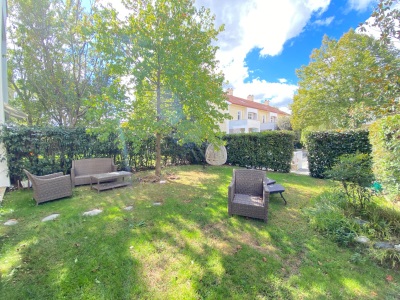 Dnz A Ş Tek Yetkli Rose Residence 6+1 500 M2 Geniş Bahçeli Satılık Villa Eyüpsultan Göktürk Merkez Mah