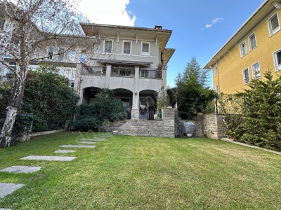 Dnz Gayrimenkul A Ş Kemer Country Kemerboyu 5+2 Satılık Villa Eyüpsultan Göktürk Merkez Mah