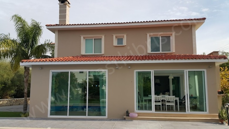 Alsancak  Alsancak---Karava Satılık Villa |  4+2 Oda | 2000M2 1.300.000£ Eşyalı  | Dubleks | Doğalgaz(Kombi) | 5 Banyo | 5 Yatak Odası Resim-2