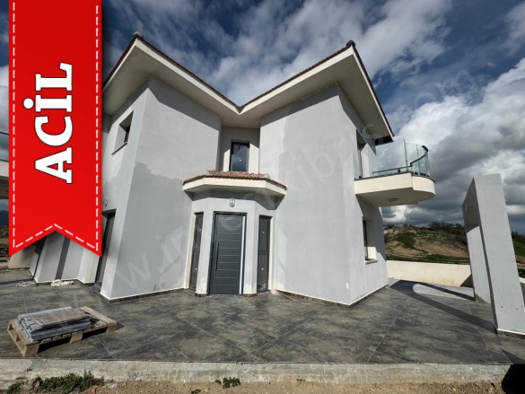 Kurtuluş Kurtuluş Acil Satılık Villa |  3+1 Oda | 400M2 315.000£ | 2 Banyo | 3 Yatak Odası Resim-2