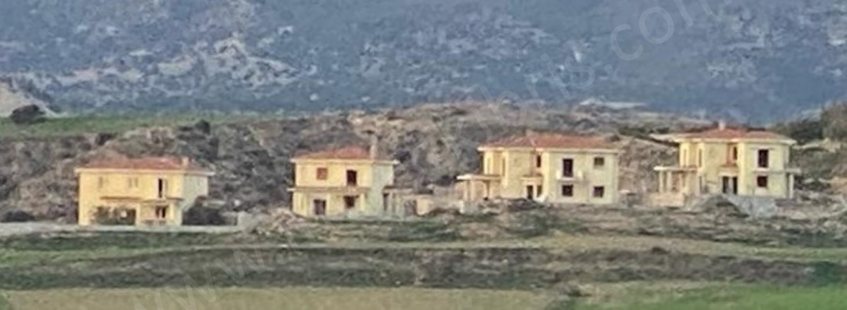 Kurtuluş Kurtuluş Acil Satılık Villa |  3+1 Oda | 400M2 315.000£ | 2 Banyo | 3 Yatak Odası Resim-3