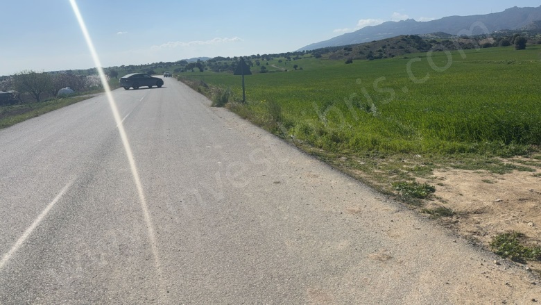 Kilitkaya Kilitkaya Satılık Arazi |  13388M2 25.000£ İmarlı  Resim-4