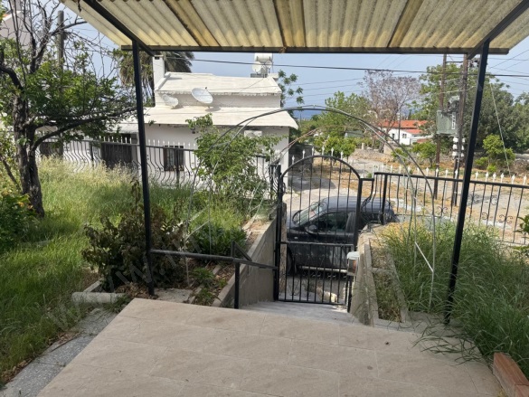 Lapta Lapta---Lapithos Satılık Müstakil Ev |  3+1 Oda | 600M2 250.000£  Krediye Uygun  | 1 Banyo | 3 Yatak Odası Resim-2