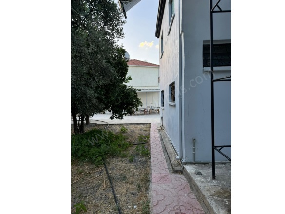 Lapta Lapta---Lapithos Satılık Müstakil Ev |  3+1 Oda | 600M2 250.000£  Krediye Uygun  | 1 Banyo | 3 Yatak Odası Resim-4