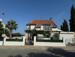 Kumyalı Kumyalı Satılık Villa 3+1 520 M2 | Klima | 3 Banyo | 3 Yatak Odası