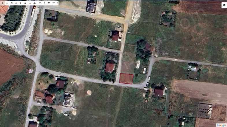 Hadımköy Toki Konutları Karşısı 301 M2 imarlı ifrazlı Köşe Satılık Arsa Arnavutköy Mah