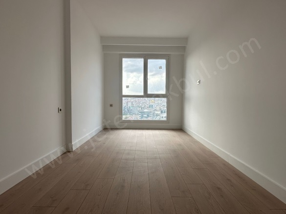 15 Temmuz Mah. Bağcılar Kiralık Daire |  3+1 Oda | 122M2 Aylık 50.000Tl  Krediye Uygun  | 3. Kat | Merkezi Isınma(Pay Ölçer) | 1 Banyo | 1 Yatak Odası Resim-3