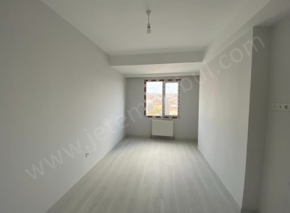 Hürriyet Mah. Bahçelievler Satılık Daire |  2+1 Oda | 85M2 6.000.000Tl  Krediye Uygun  | 1. Kat | Merkezi Isınma(Pay Ölçer) Resim-3