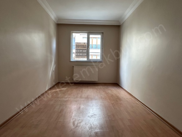 Güneşli Mah. Bağcılar Satılık Daire |  3+1 Oda | 125M2 6.495.000Tl  Krediye Uygun  | 1. Kat | Doğalgaz(Kombi) | 1 Banyo | 1 Yatak Odası Resim-5