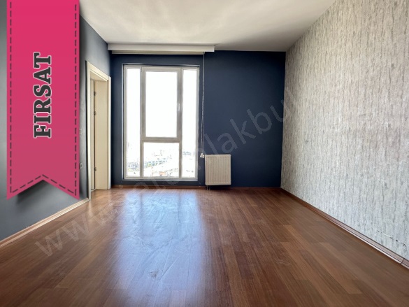 Bağlar Mah. Bağcılar Satılık Daire |  2+1 Oda | 121M2 7.795.000Tl  Krediye Uygun  | 12. Kat | Merkezi Isınma(Pay Ölçer) | 1 Banyo | 1 Yatak Odası Resim-4