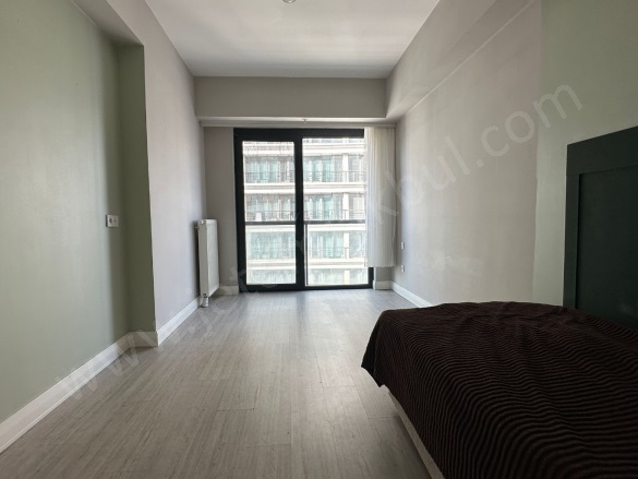 15 Temmuz Mah. Bağcılar Satılık Daire |  2+1 Oda | 100M2 6.500.000Tl  Krediye Uygun  | 9. Kat | Merkezi Isınma(Pay Ölçer) | 1 Banyo | 1 Yatak Odası Resim-3