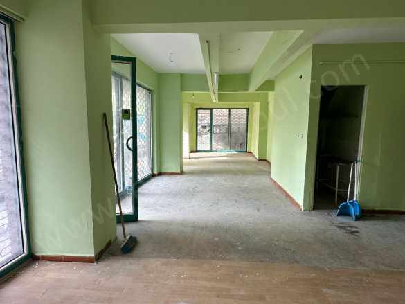 Bağcılar Hürriyet Mahallesi Kiralık Dükkan iş Yeri 130 M2