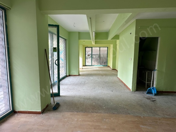 Hürriyet Mah. Bağcılar Kiralık Dükkan |  1 Oda | 130M2 Aylık 32.500Tl  Krediye Uygun  | Giriş Katı Resim-2