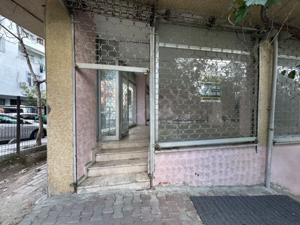 Demirkapı Mah. Bağcılar Kiralık Dükkan & Mağaza |  1 Oda | 160M2 Aylık 37.500Tl | Giriş Katı Resim-1