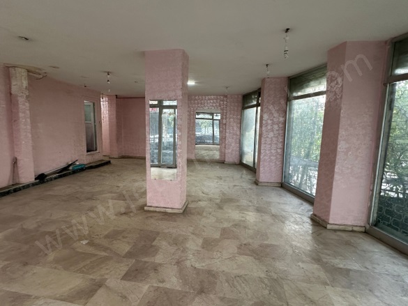 Demirkapı Mah. Bağcılar Kiralık Dükkan & Mağaza |  1 Oda | 160M2 Aylık 37.500Tl | Giriş Katı Resim-4