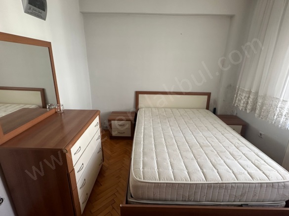 Bağlar Mah. Bağcılar Kiralık Daire |  2+1 Oda | 85M2 Aylık 29.500Tl | 3. Kat | Doğalgaz(Kombi) | 1 Banyo | 1 Yatak Odası Resim-3
