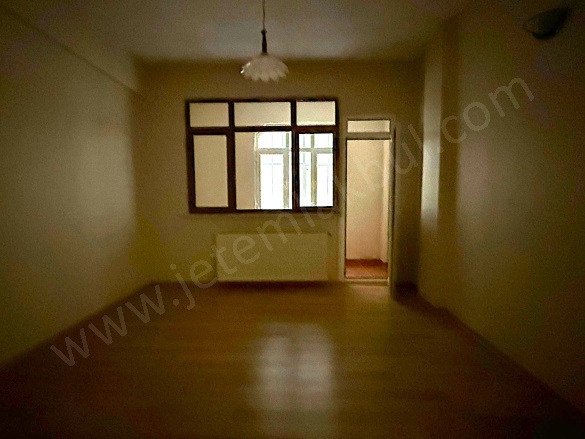 Güneşli Mah. Bağcılar Kiralık Daire |  2+1 Oda | 125M2 Aylık 20.000Tl | Giriş Katı | Doğalgaz(Kombi) | 1 Banyo | 1 Yatak Odası Resim-5