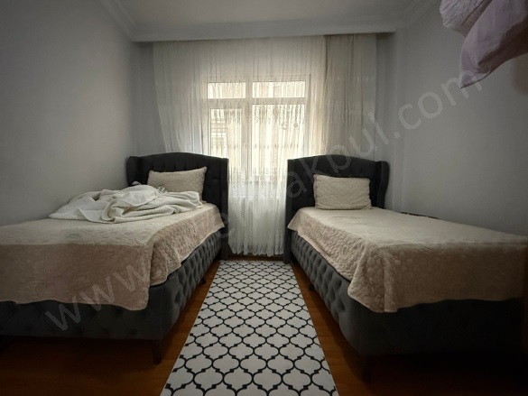 Güneşli Mah. Bağcılar Satılık Daire |  2+1 Oda | 130M2 4.250.000Tl | 2. Kat | Doğalgaz(Kombi) | 1 Banyo | 1 Yatak Odası Resim-5