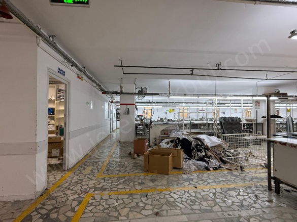 Güneşli Mah. Bağcılar Kiralık Atölye |  1 Oda | 1000M2 Aylık 200.000Tl | 3. Kat Resim-5