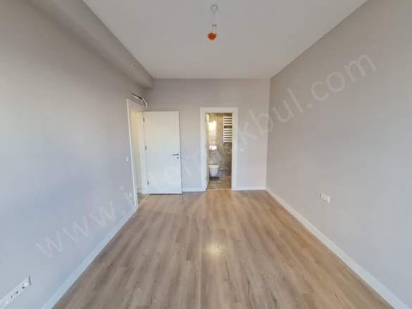 Tahtakale Mah. Avcılar Satılık Daire |  2+1 Oda | 128M2 7.950.000Tl  Krediye Uygun  | 3. Kat | Merkezi Isınma(Pay Ölçer) | 1 Banyo | 1 Yatak Odası Resim-5