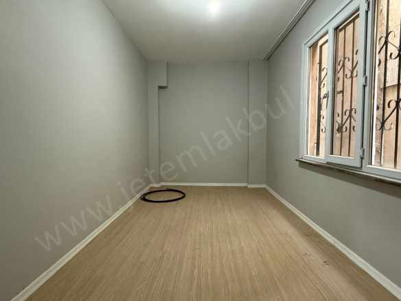 Bağcılar Kirazlı Mahallesi Kiralık Daire 2+1 Metro Yanı