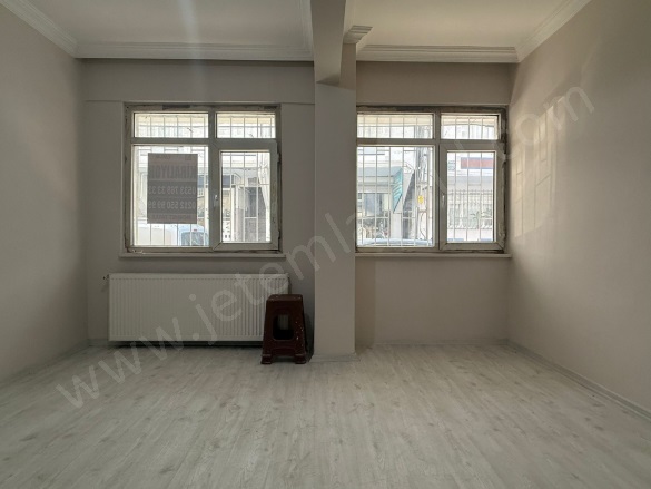 Kirazlı Mah. Bağcılar Kiralık Daire |  2+1 Oda | 75M2 Aylık 17.000Tl | Giriş Katı | Doğalgaz(Kombi) | 1 Banyo | 1 Yatak Odası Resim-2